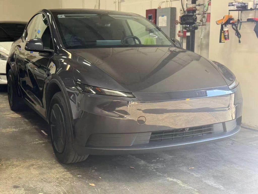tesla model y 2026 7SAYGDED5TA597315 image tesla model y 2026 7SAYGDED5TA597315 image